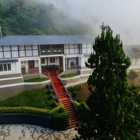 Misty Courtyard Resort Chinnakanal Eksteriør billede