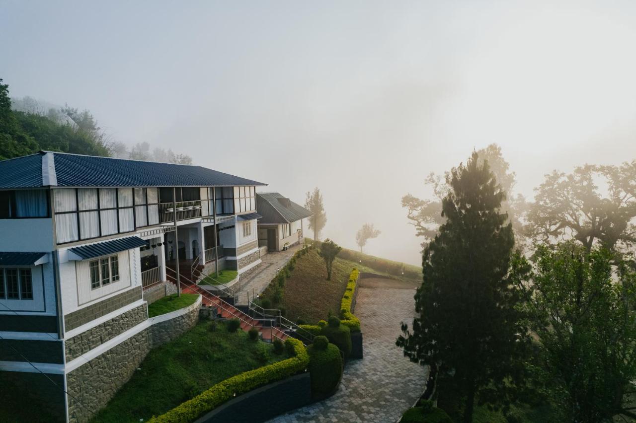 Misty Courtyard Resort Chinnakanal Eksteriør billede